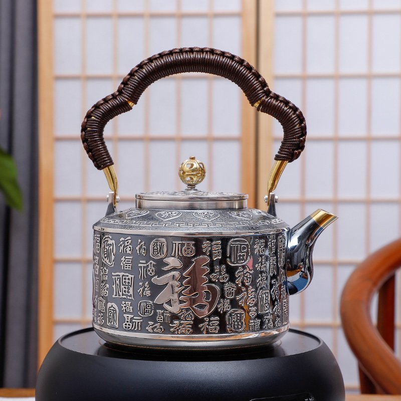 Exquisitely-Decorated-Yongxing-Silver-Teapot03
