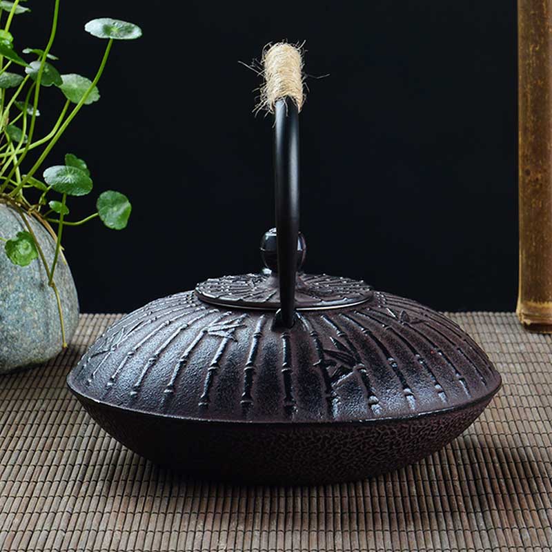 Oxidized-Cast-Iron-Teapot-With-Bamboo-Design03