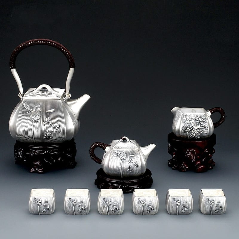 Yipin Qinglian Silver Tea Set
